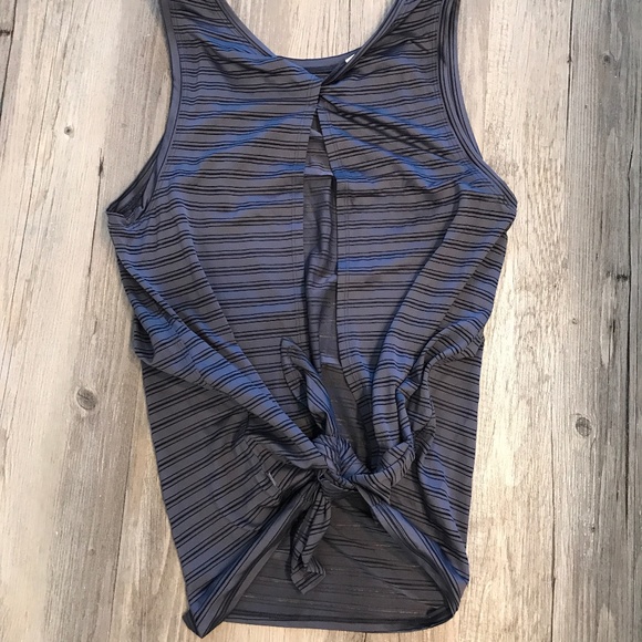 Lululemon Meet Halfway Tank | Gray | S/M | Excellent Condition - Picture 14 of 14